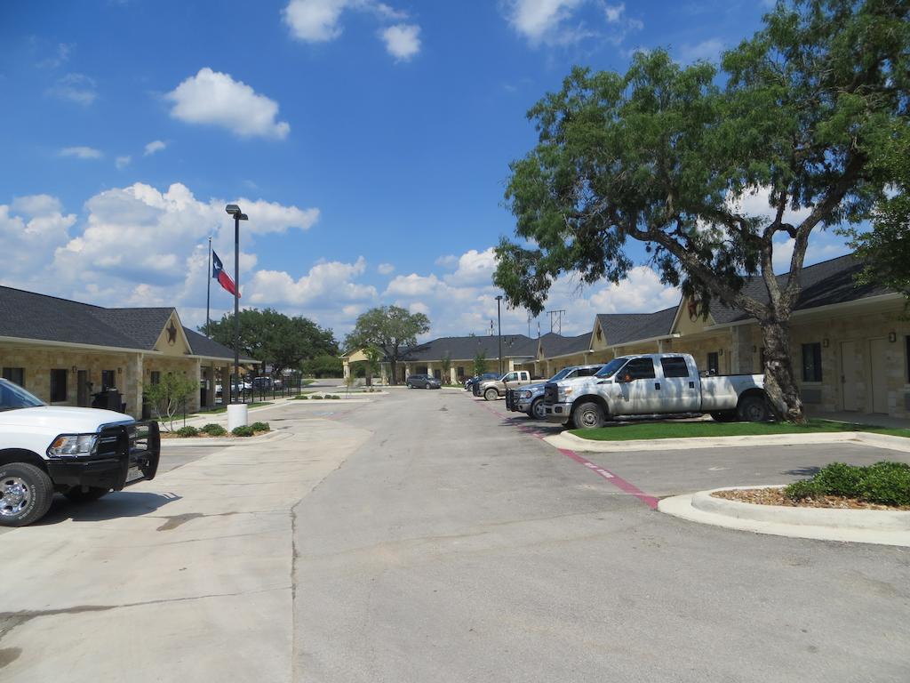 Hotel Texas Cuero Zewnętrze zdjęcie