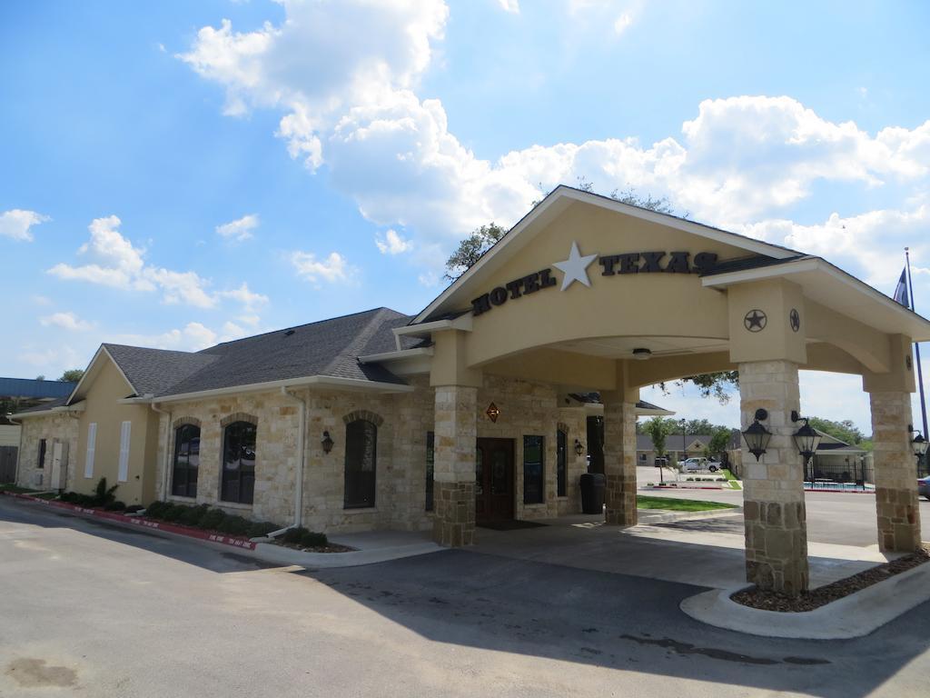 Hotel Texas Cuero Zewnętrze zdjęcie